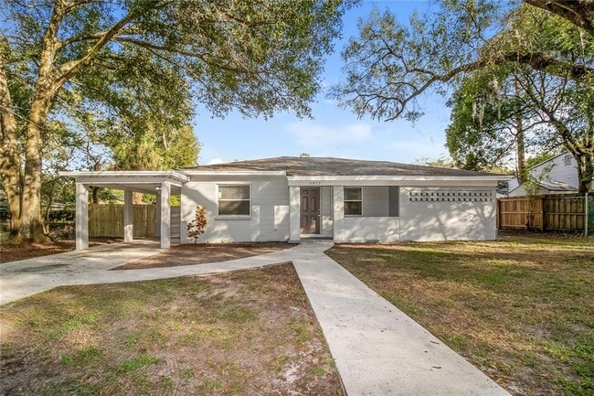 Photo - 6813 N 14th St House