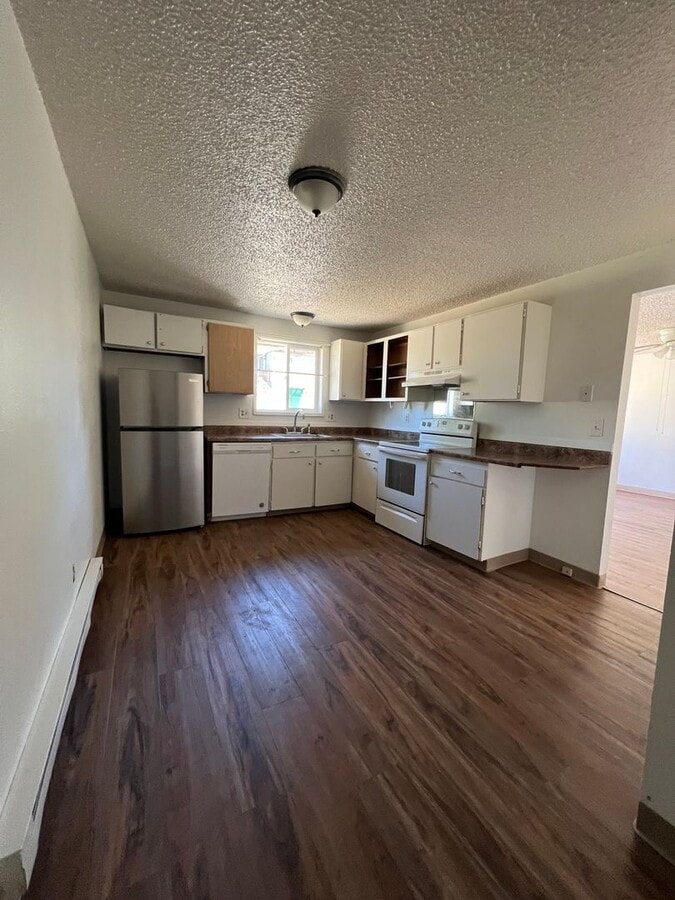 Photo - 2 Bedroom, 1 Bathroom Duplex - Close to Oregon Tech and Sky Lakes!