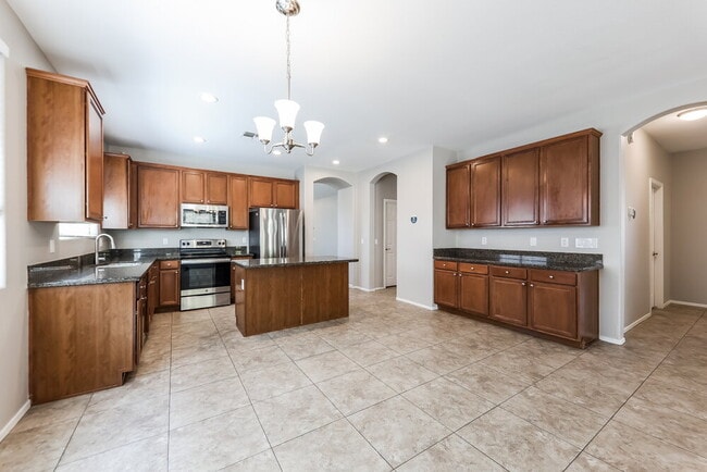 Photo - 14338 W Crocus Dr