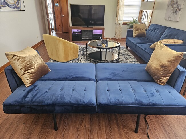 Photo - 1857 E Holmes Rd