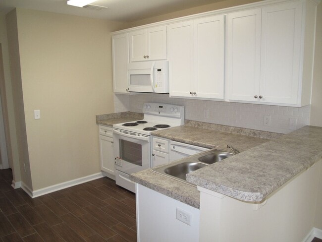 Photo - 145 Connor Lp Unit 145 Connor Loop