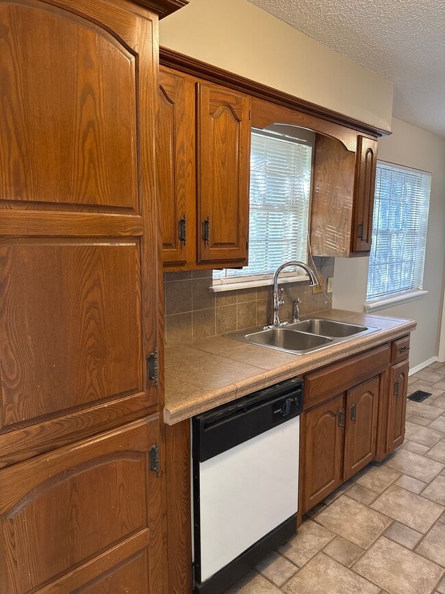 Photo - WICKLOW DRIVE DUPLEX Unit 3801