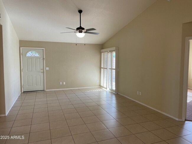 Photo - 8949 W Kathleen Rd