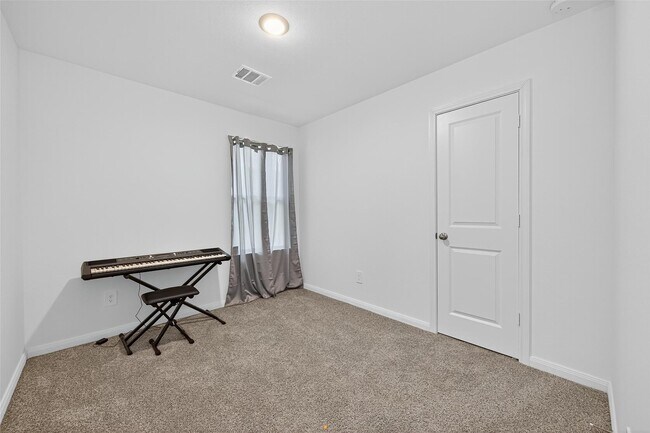 16854 N Marie Vlg Dr