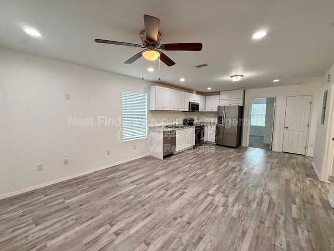 Photo - 2220 Flesher Ave