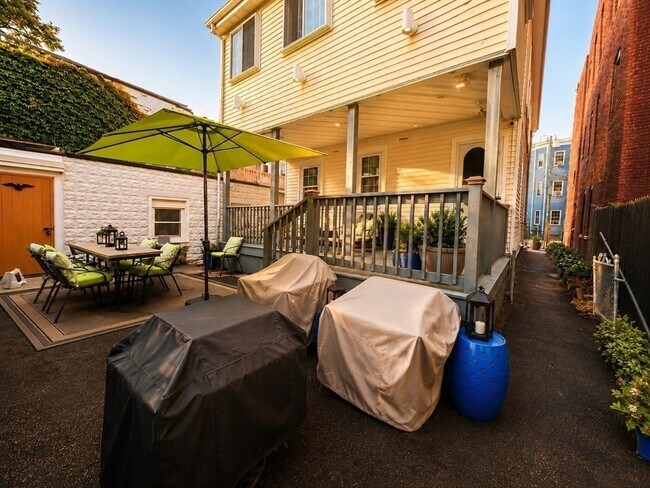 Photo - 48 Shawmut St Unidad 1