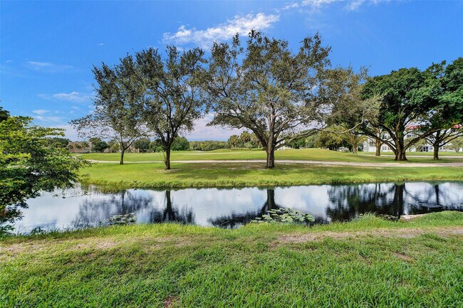 Photo - 9481 Evergreen Pl Unit 103