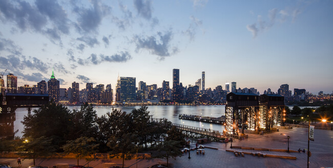Building Photo - Avalon Riverview Rental