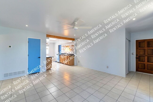 654 N Richey Blvd