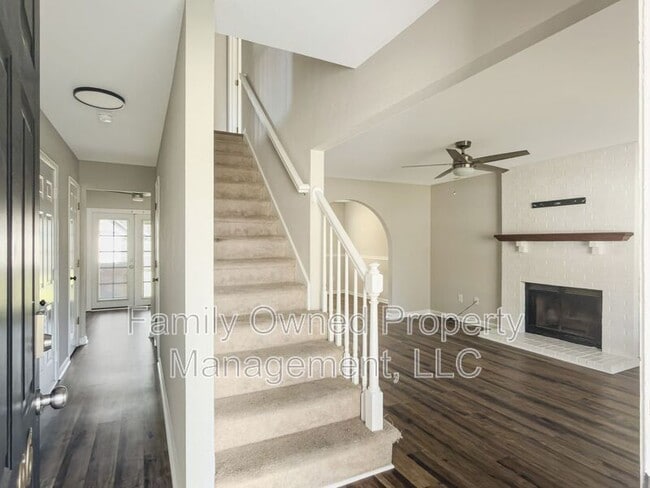 Photo - 2296 Boulder Ct