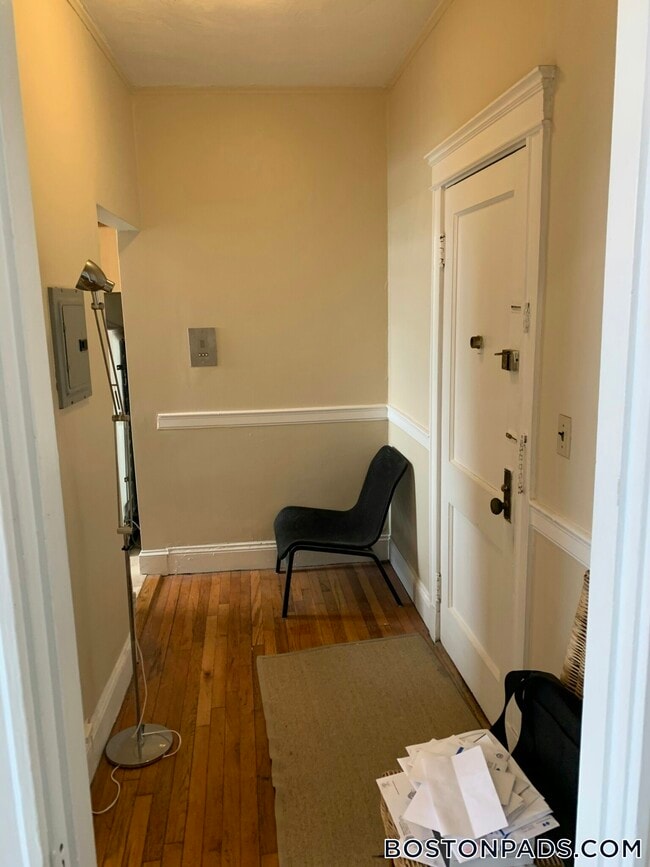 Photo - 1197 Commonwealth Ave Unidad 17