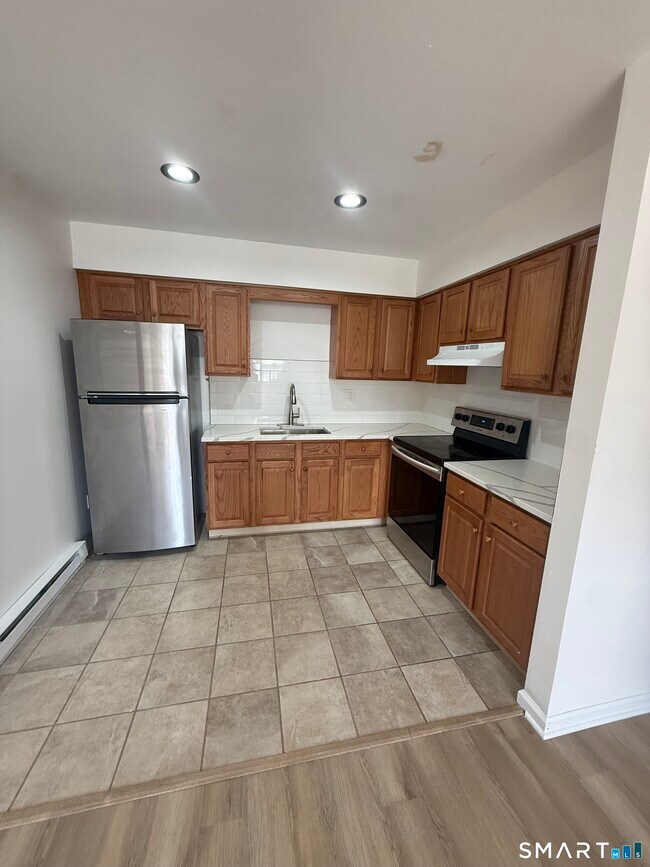 Photo - 14 Averill Pl Unit 12