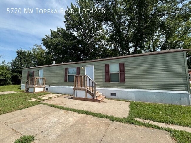 Photo - 5720 NW Topeka Blvd