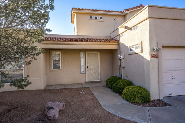 Photo - 2353 Saturn Cir