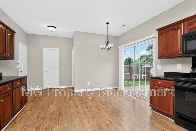 Photo - 16223 Circlegreen Dr