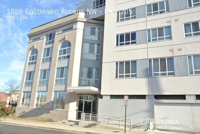 Building Photo - 5885 Colorado Ave NW Unit 205 Rental