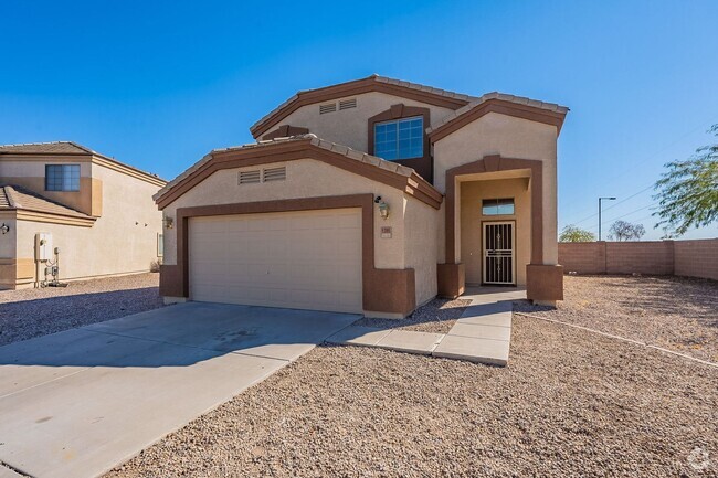 Building Photo - Huge yard Rental