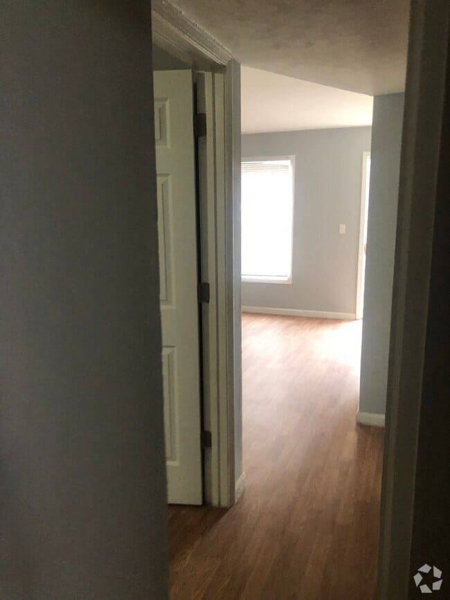 Building Photo - RP1 - 1902 Unit 1 Rental