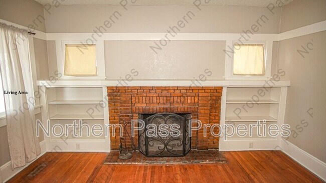 Photo - 7600 Franklin Dr
