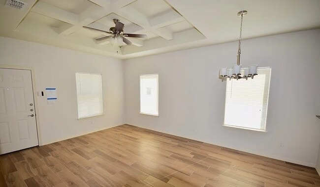 Photo - 3704 Hawthorne Ave Unit 1