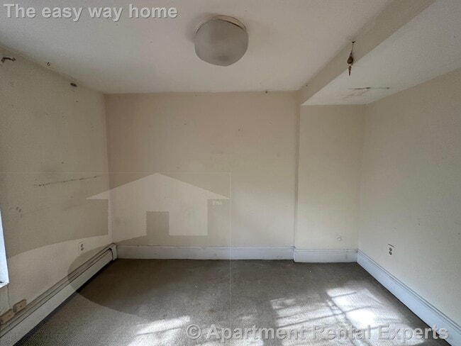 Photo - 14 Yarmouth St Unit #1