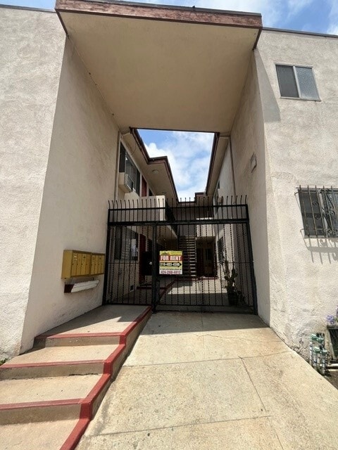 Photo - 3357 Oakhurst Ave.