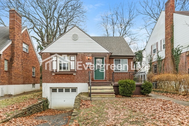 Building Photo - 5104 Lillian Dr