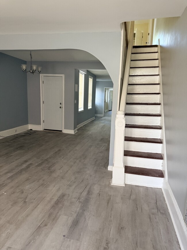 Photo - 701 N Jackson St
