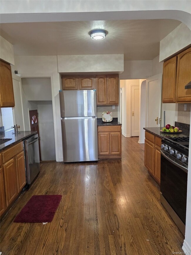 57-35 Parsons Blvd