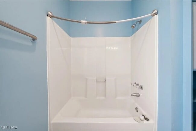 Photo - 3399 E 65th St