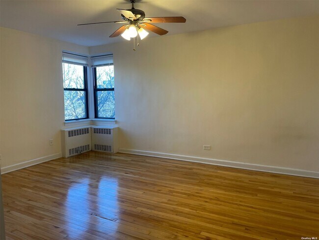 Photo - 87-10 34th Ave Unidad 6 G