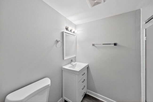 Photo - 6113 Spring Ln