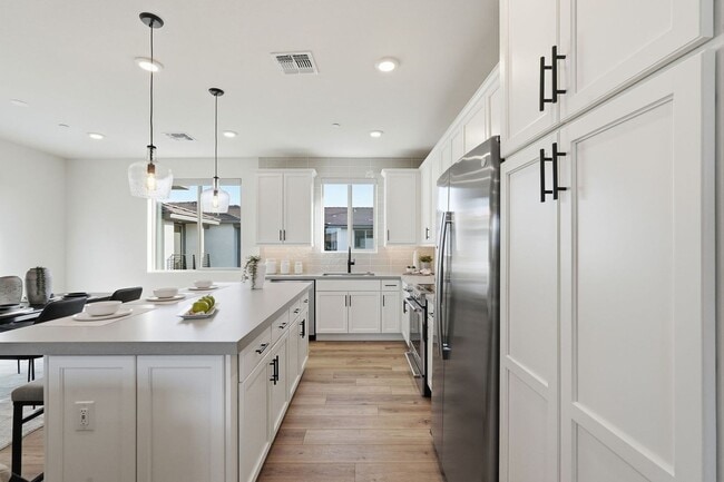 Photo - 2121 W Sonoran Desert Dr