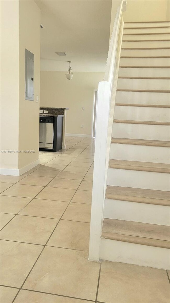 Photo - 3223 SE 4th Ct