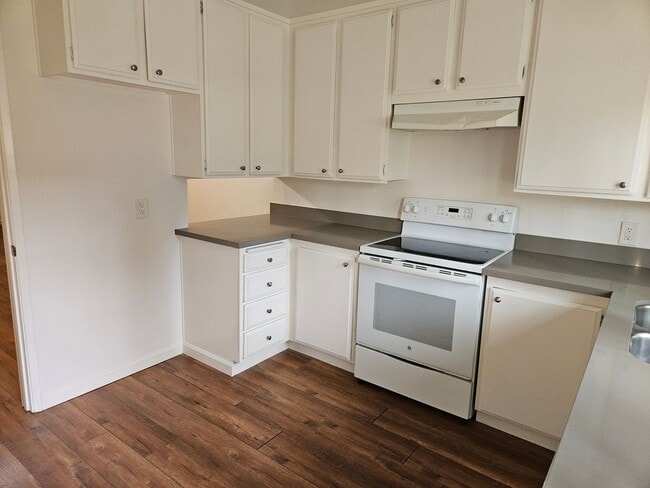 Photo - Renovated 2/2 Condo - Cupertino Schools - 2 Car Garage!