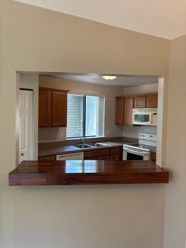 Photo - 22020 Indian Creek Dr Unit 22020