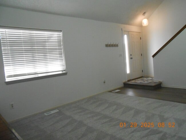 Photo - 2924 Ross Dr