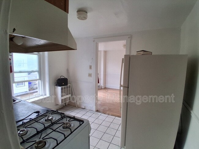 Photo - 531 Robeson St Unit 2R