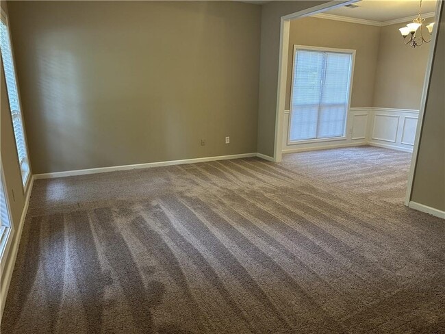 Photo - 233 Hunt Creek Dr