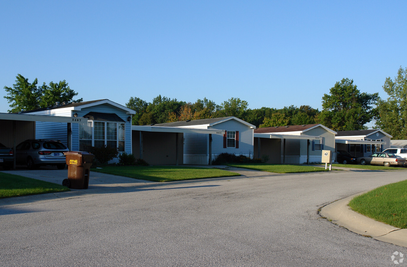 Village of North Oak - Village of North Oak Apartments
