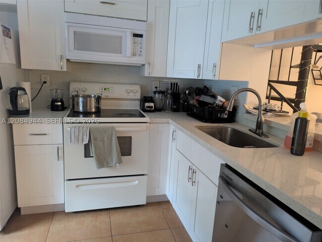 Photo - 12970 SW 88th Ln Unit A206