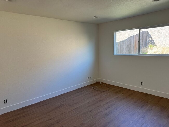 Photo - 5521-5523 Missie Way Unidad 5521 Missie Way
