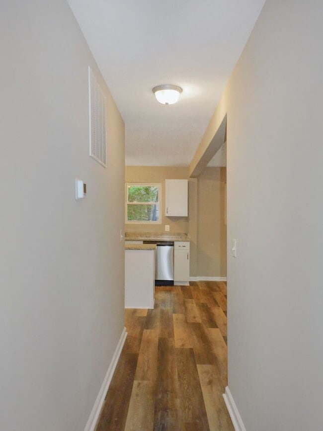 Photo - 11415 H G Trueman Rd