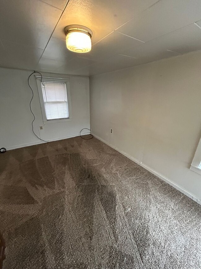 Photo - 738 9th Ave W Apartment Unit #1 (290)