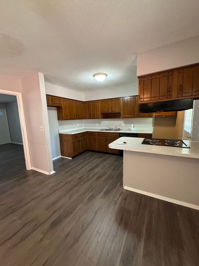 Photo - Warren Twp - 3 BR