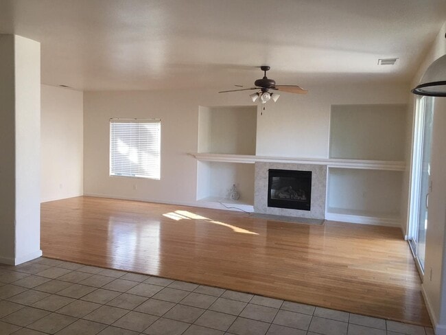 Photo - 2642 Blackwood Ave