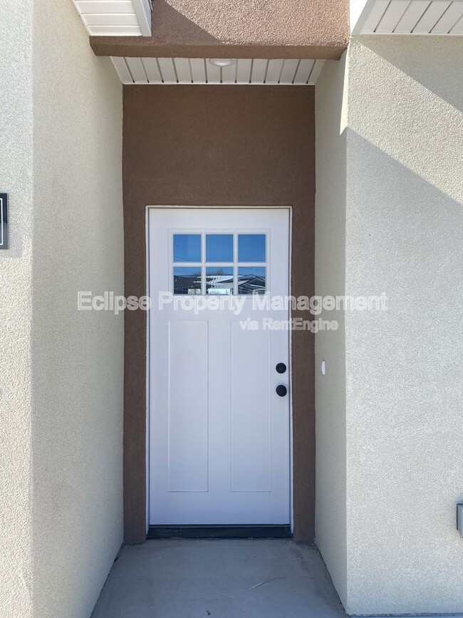 Building Photo - 515 Crestone Ave Rental