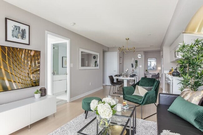 Photo - 95 Fort York Blvd Unit ID1345859P