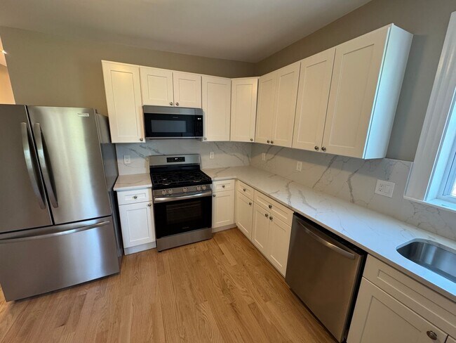 Photo - Amazing 4 bed 2 bath in Somerville.....