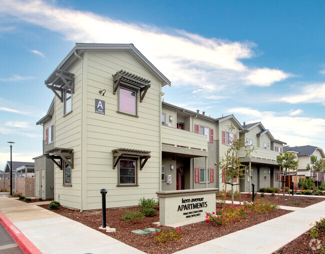 Kern Avenue Apartments - Kern Avenue Apartments